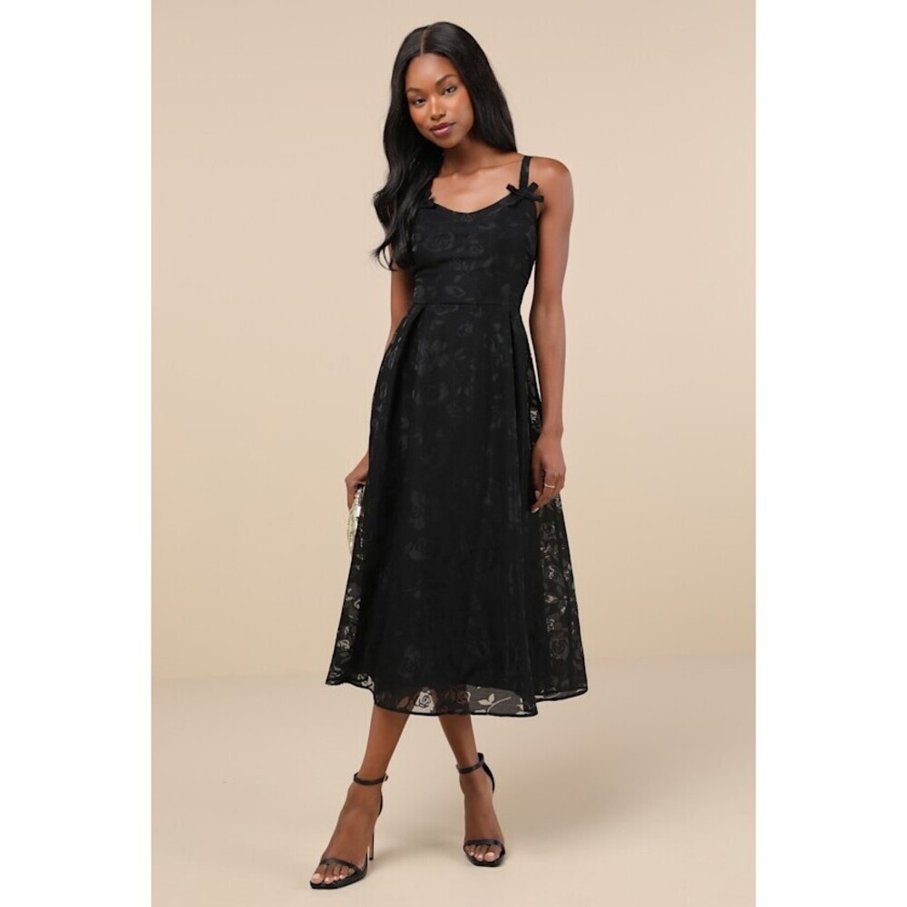 🆕Flirtatious Crush Pleated Bow Midi Dress